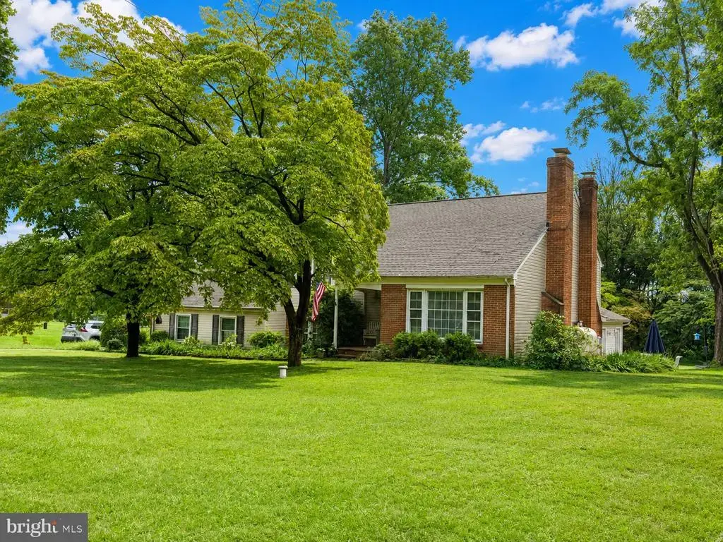 16 Clayton Park Dr, GLEN MILLS