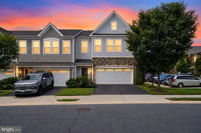 23601 Rose Leigh Ter, Brambleton