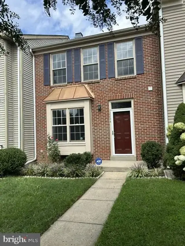 12234 Brittania Cir, Germantown