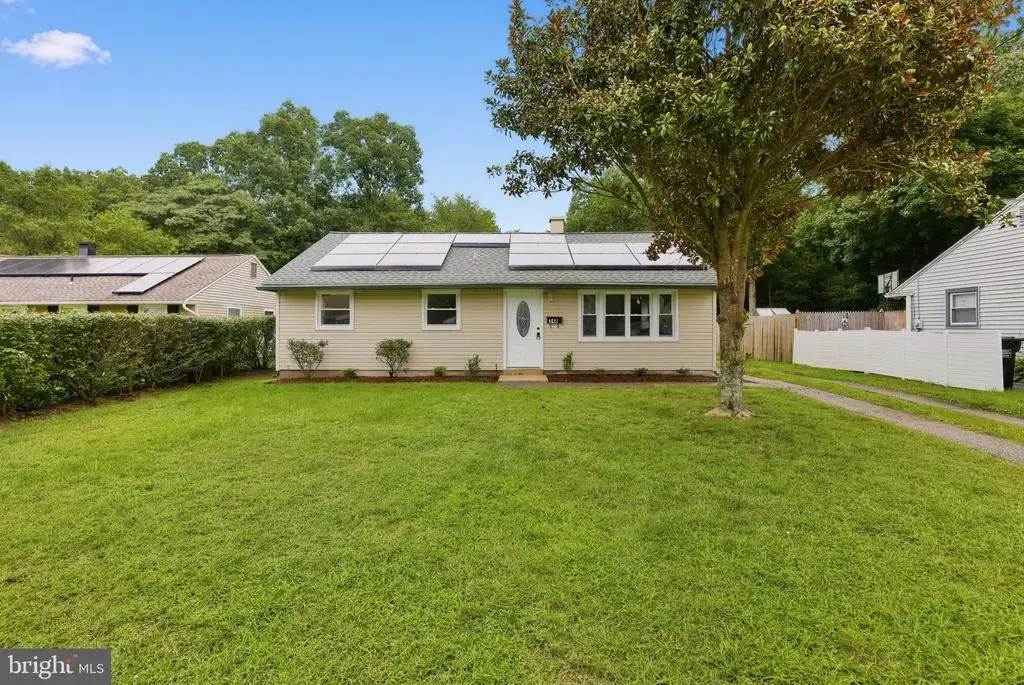 148 S Dennis Dr, CLAYTON