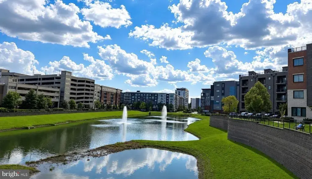 914 Lakeview Ct #35 Upper, KING OF PRUSSIA