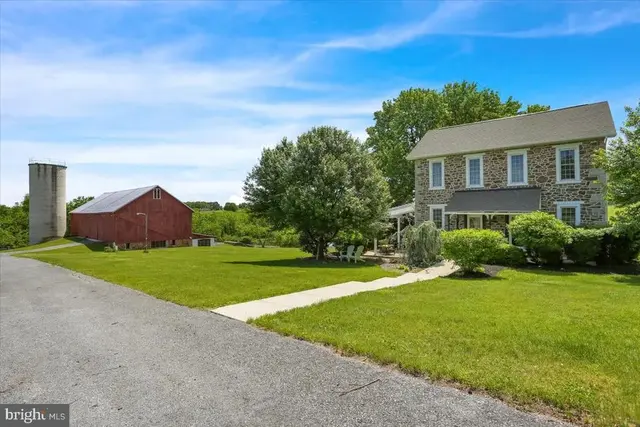 739 Boar Rd, Mohrsville