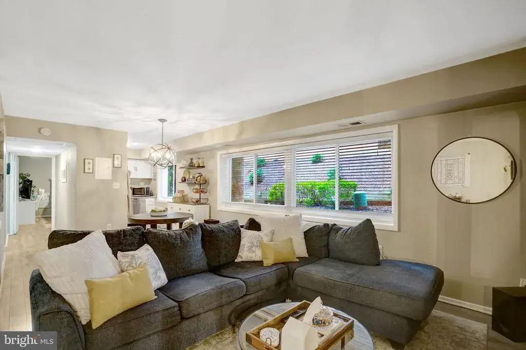 3200 S 28th St #204, ALEXANDRIA