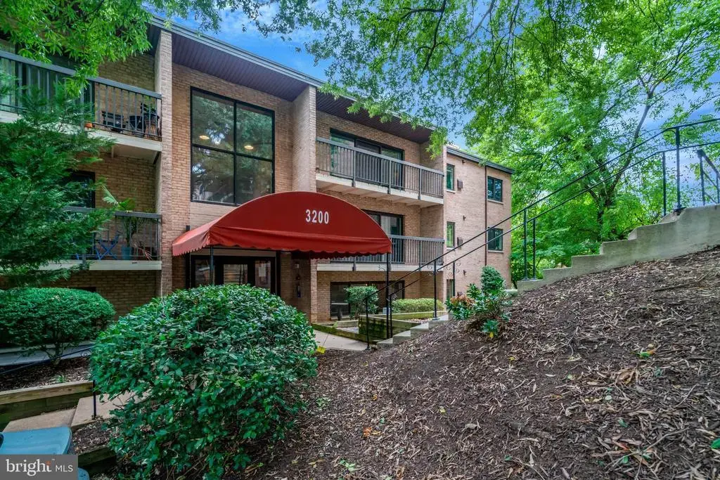 3200 S 28th St #204, ALEXANDRIA