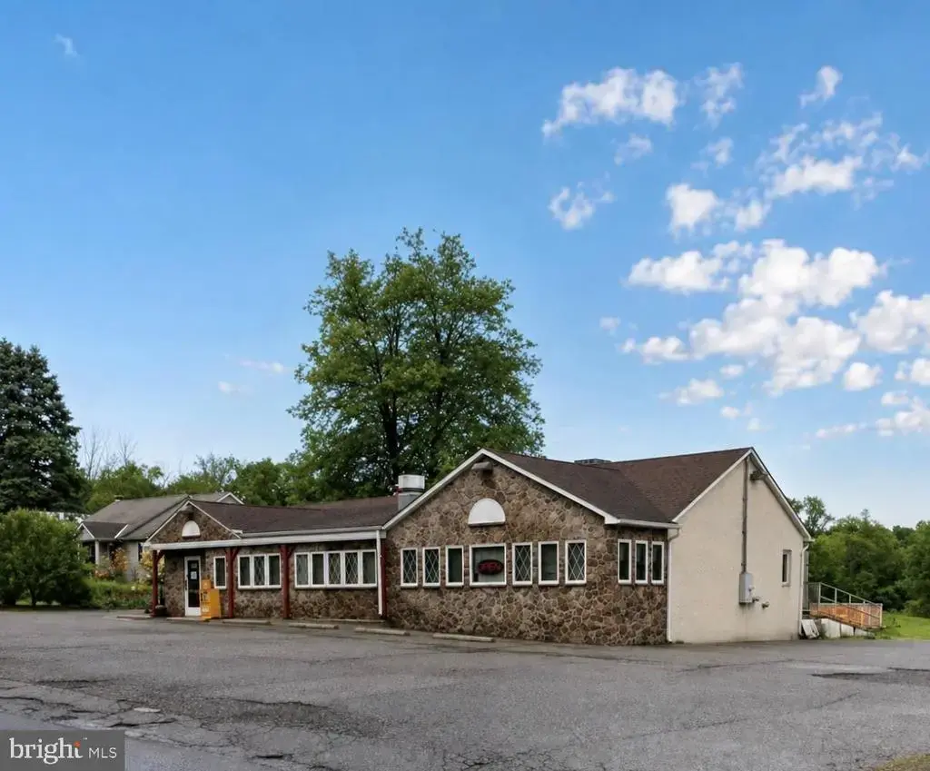 3771 Layfield Rd, PENNSBURG