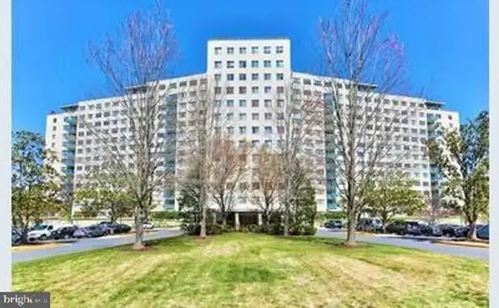 10201 Grosvenor Pl #1123, ROCKVILLE