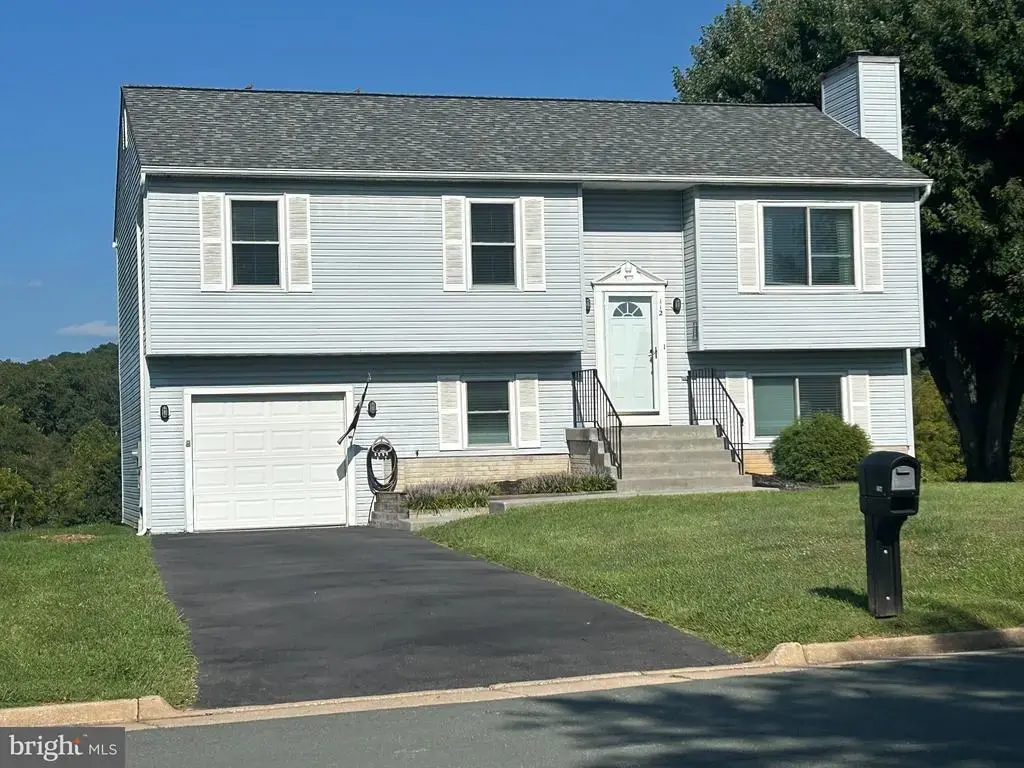 112 Nottingham Ct, FRONT ROYAL