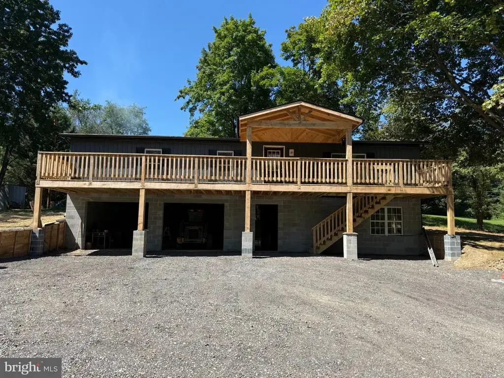 1175 Bollinger Rd, LITTLESTOWN