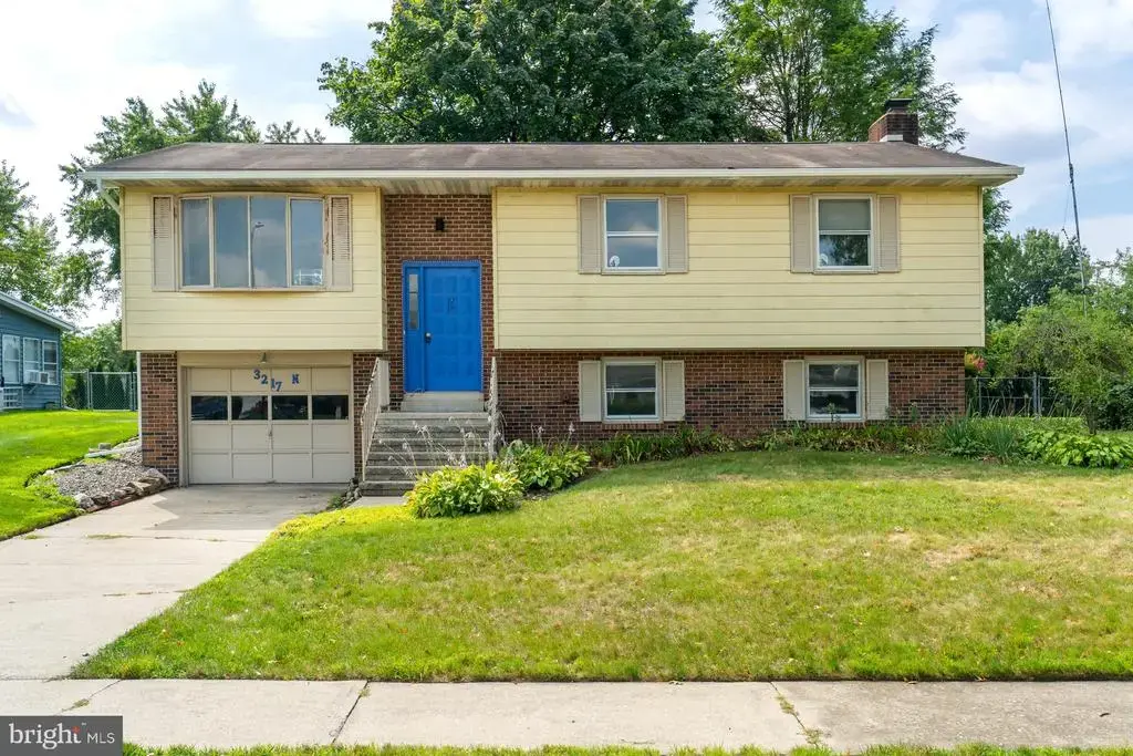 3217 N Scenic Rd, HARRISBURG