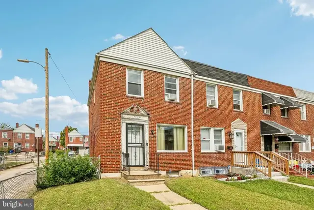 3748 Ravenwood Ave, Baltimore