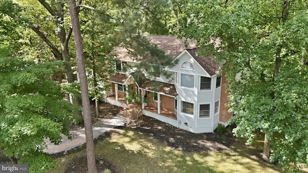 11452 Wollaston Cir, SWAN POINT