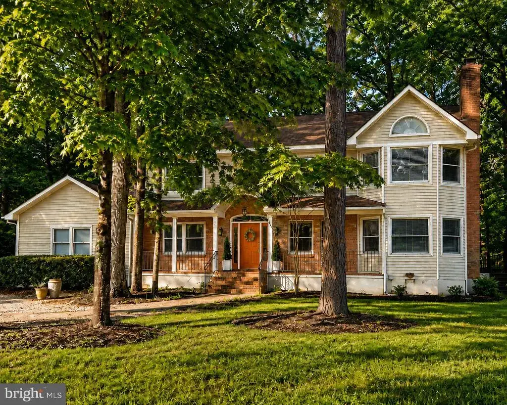 11452 Wollaston Cir, SWAN POINT