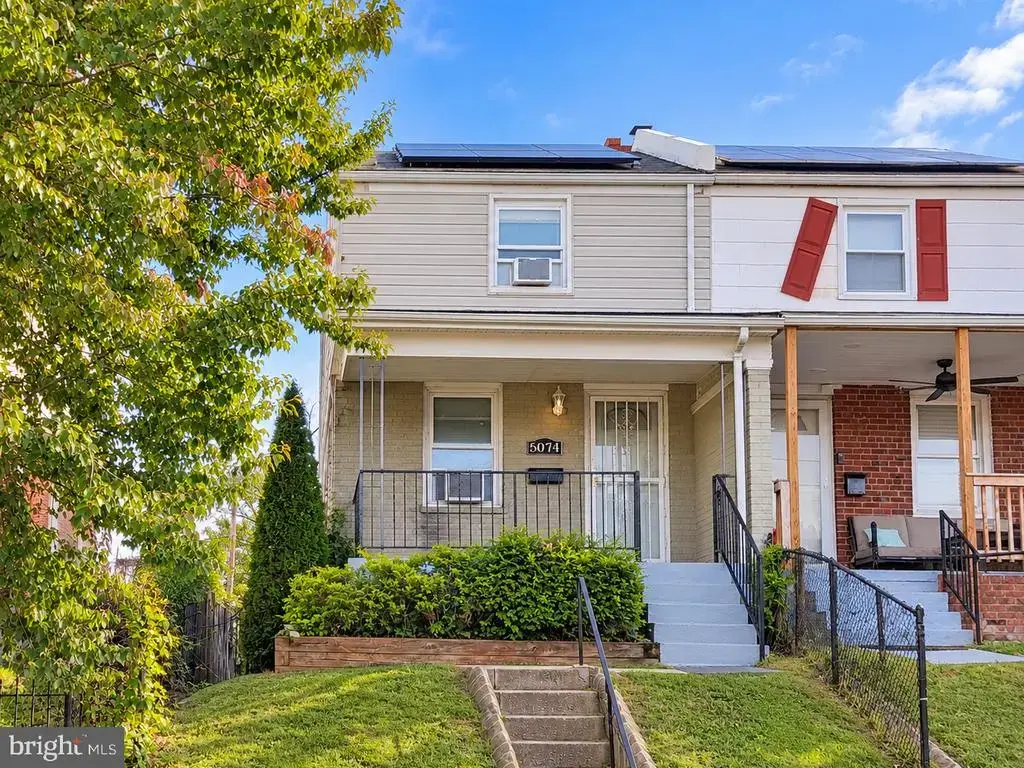5074 Jay St Ne, WASHINGTON