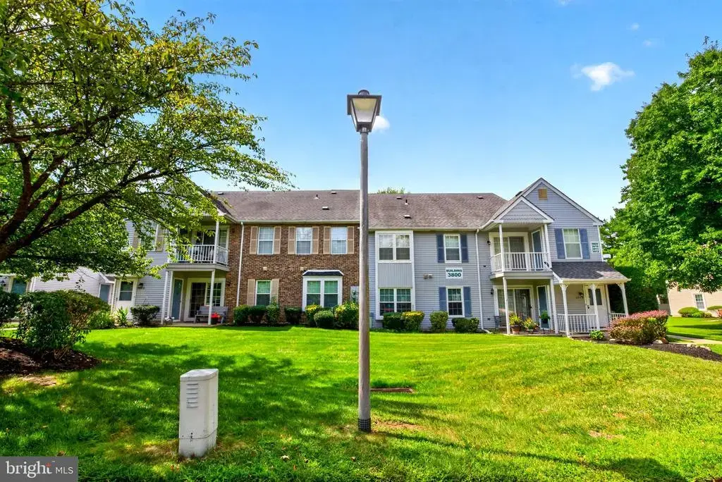 3810b Adelaide Dr, MT LAUREL