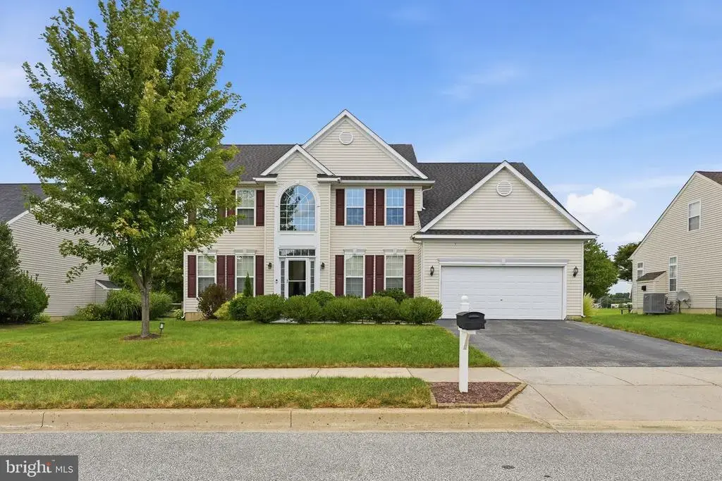 4 W Shakespeare Dr, MIDDLETOWN