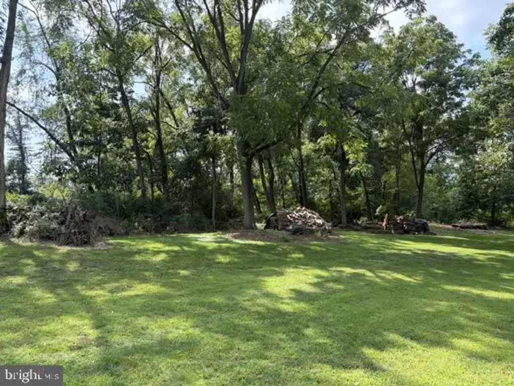 4460 Valley Rd, ENOLA