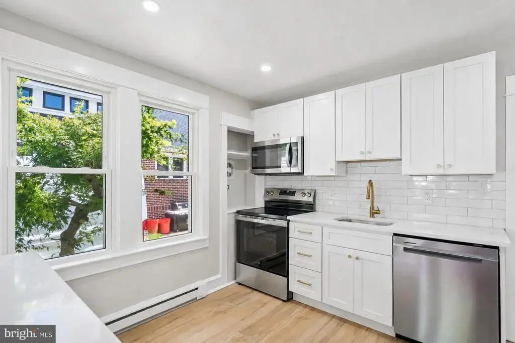 102 E Park Ave #a, HADDON TOWNSHIP