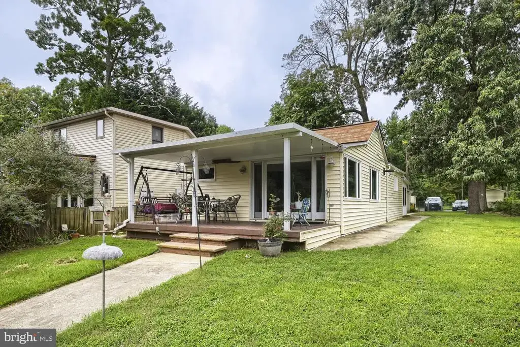 1873 Potomac, PASADENA