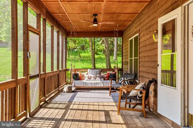 6005 Page Valley Rd, Luray