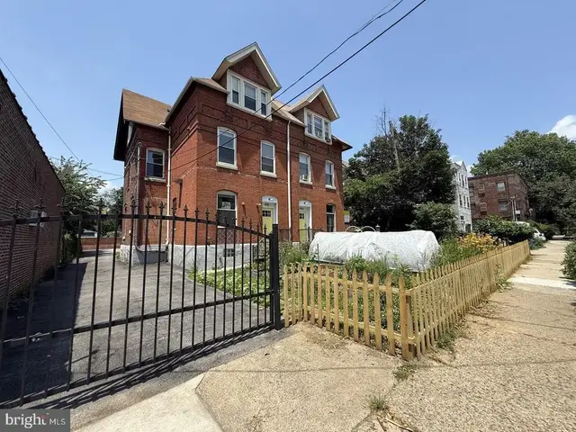 4813-15 Chester Ave, Philadelphia