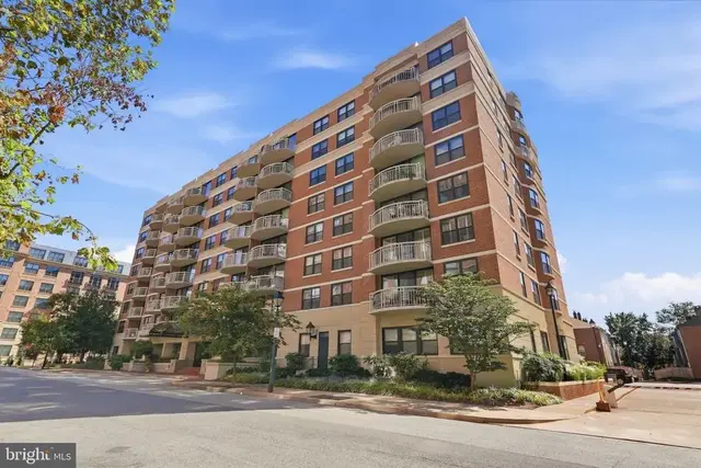 1200 Braddock Pl #409, Alexandria
