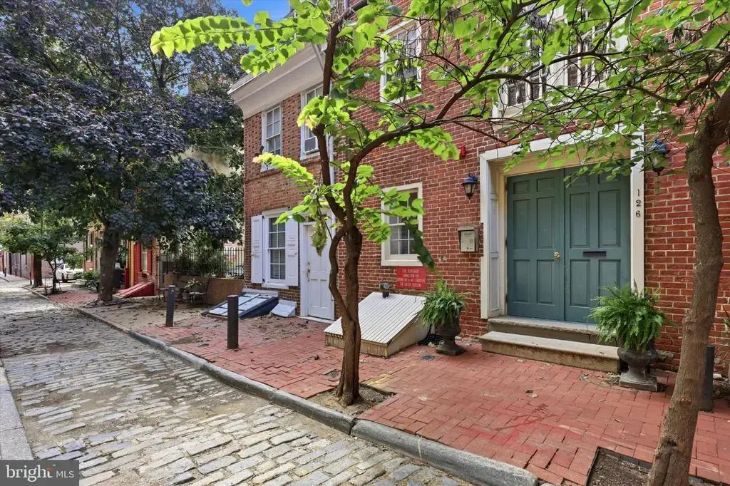 126 Cuthbert St #2, PHILADELPHIA