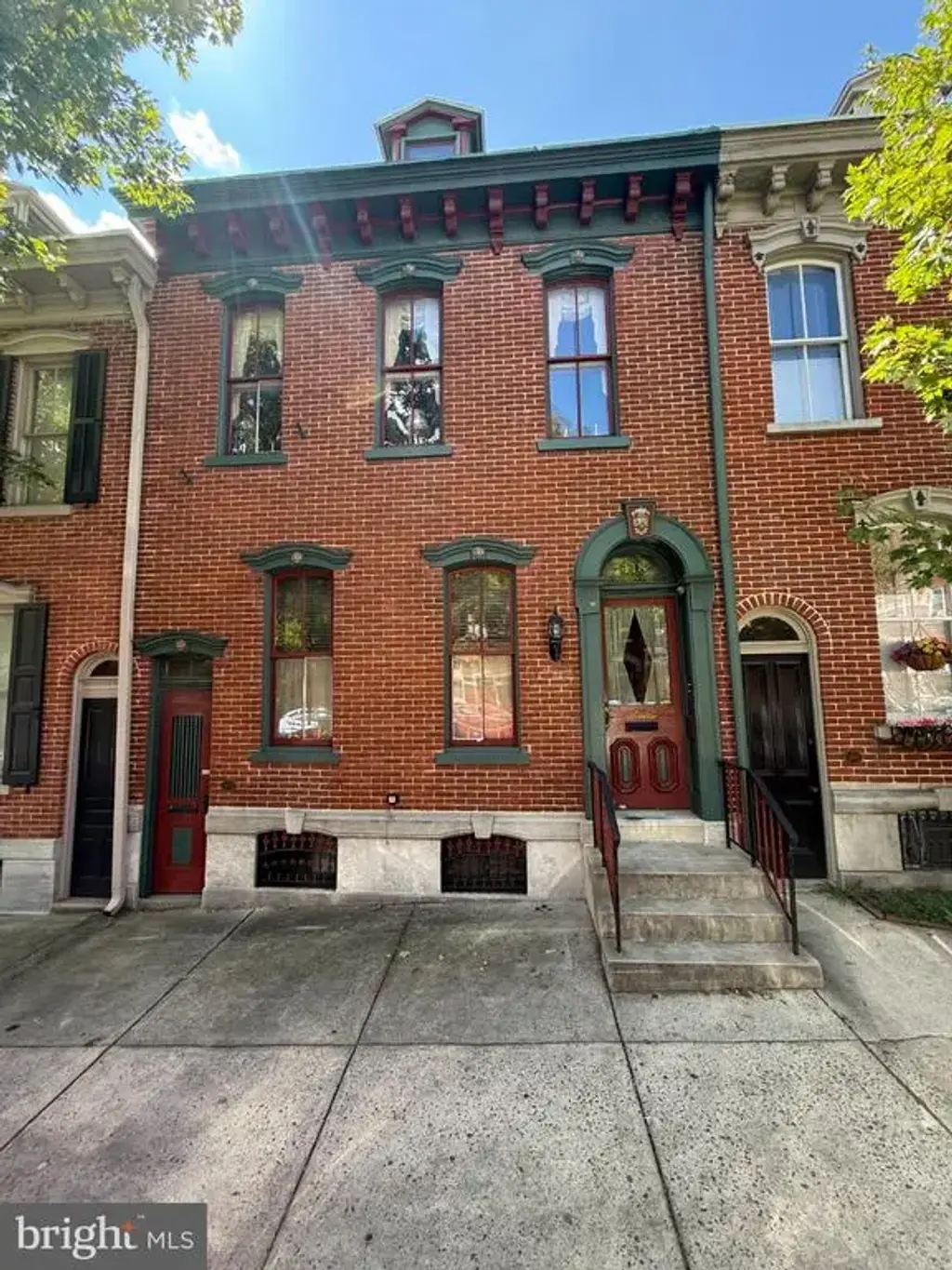 418 N 8th St, ALLENTOWN