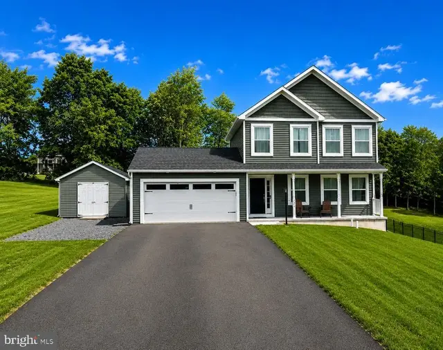 4223 Percy Ave, Chambersburg
