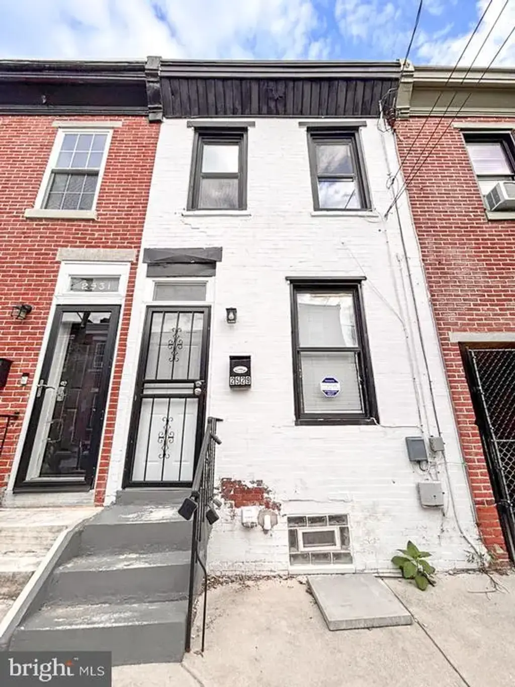 2529 Collins St, PHILADELPHIA