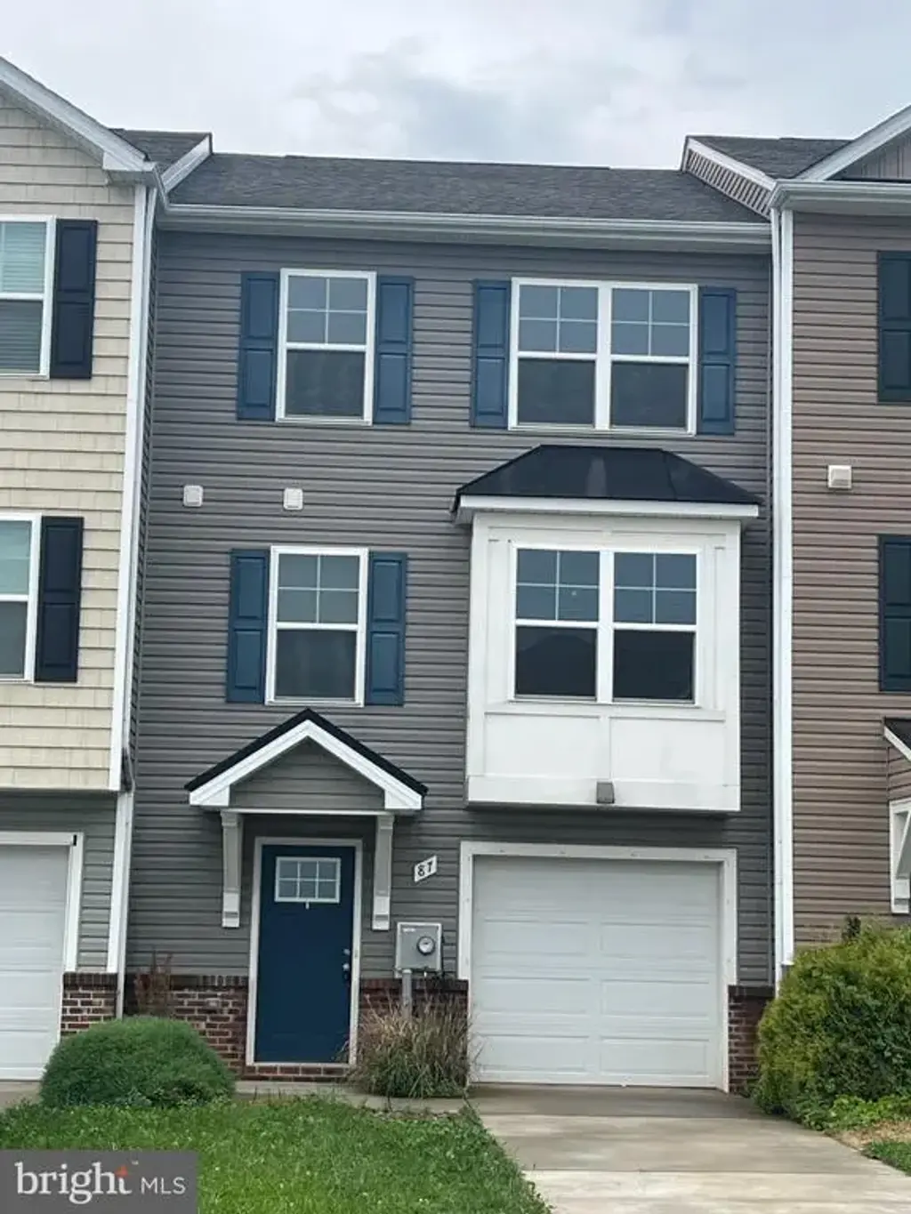 87 Carnes Way, MARTINSBURG