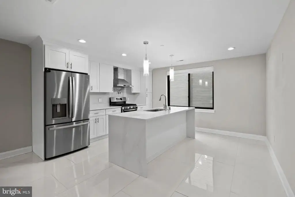 1600 N Bodine St, PHILADELPHIA