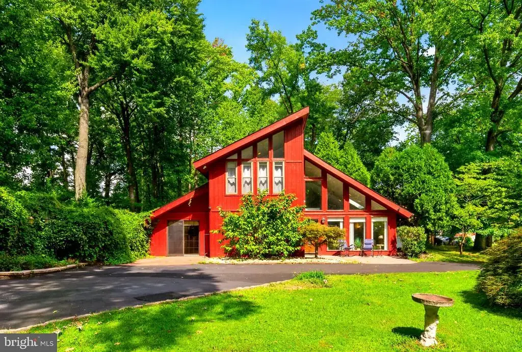 1016 Clemens Ct, BENSALEM