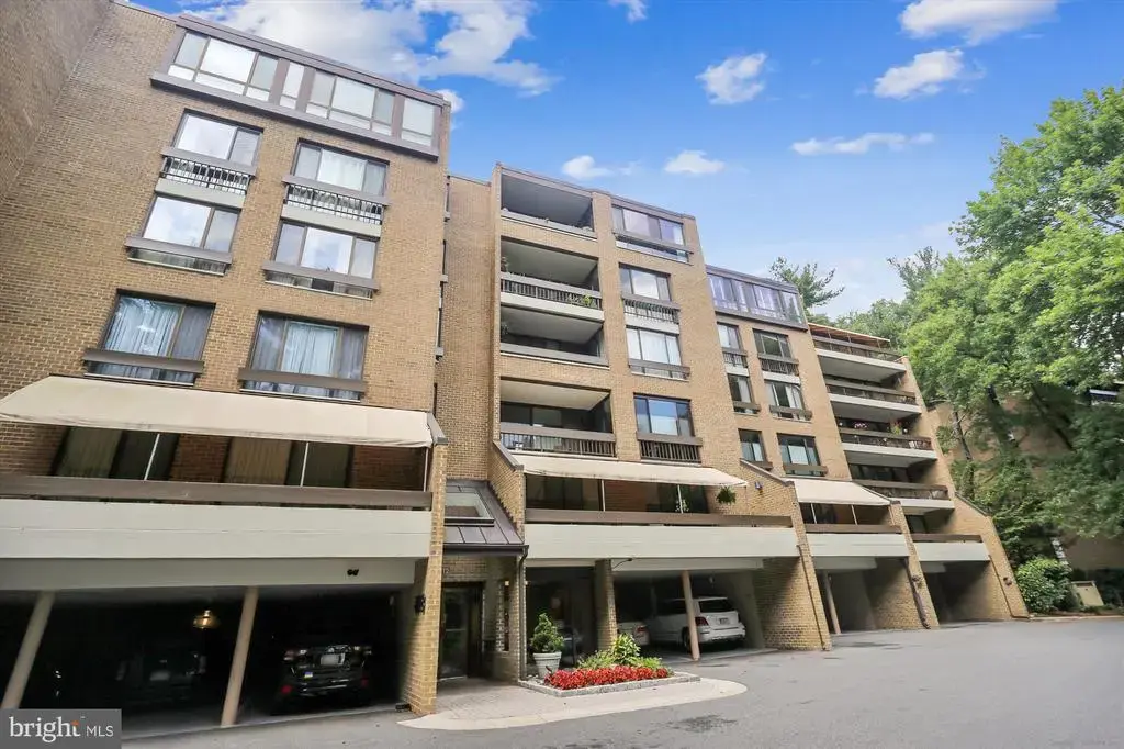 4982 Sentinel Dr #14-206, BETHESDA