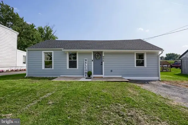 906 Donegal Springs Rd, Mount Joy