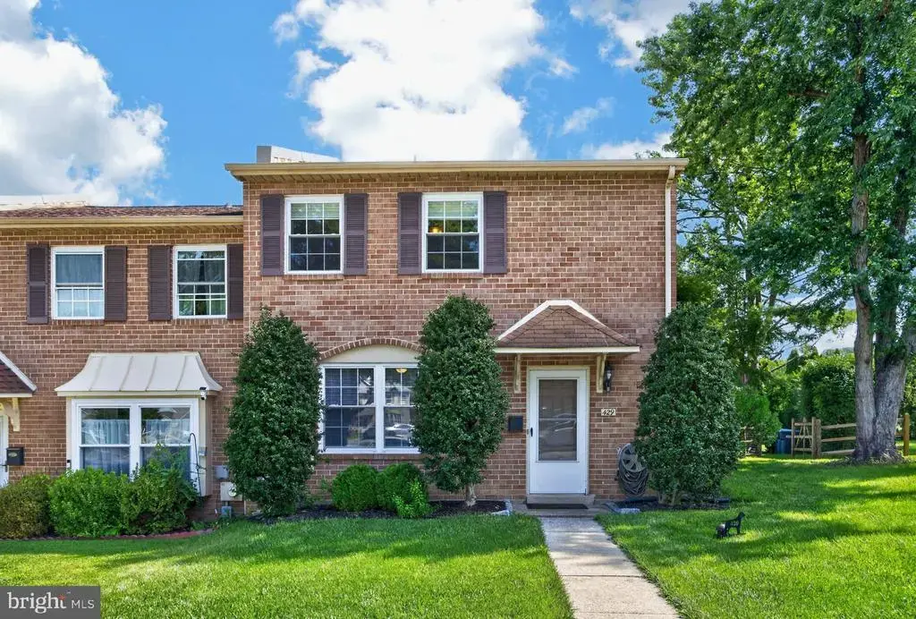 429 Carmarthen Ct, EXTON