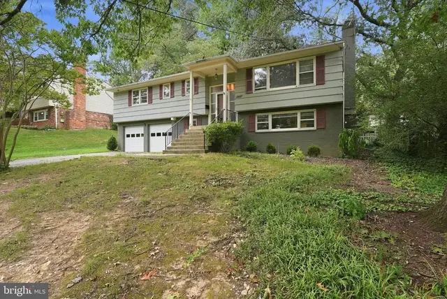 8400 Bound Brook Ln, Alexandria
