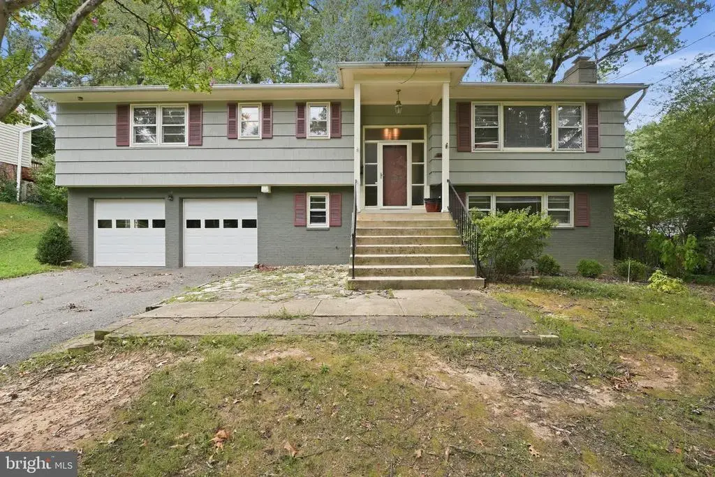 8400 Bound Brook Ln, ALEXANDRIA