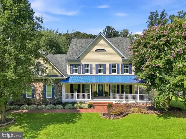 9438 Petterson Ln, Manassas