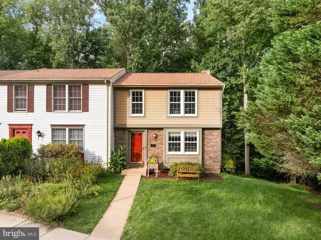 2323 Middle Creek Ln, Reston