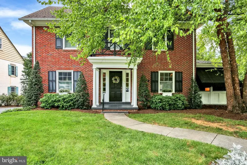 109 E 36th St, READING