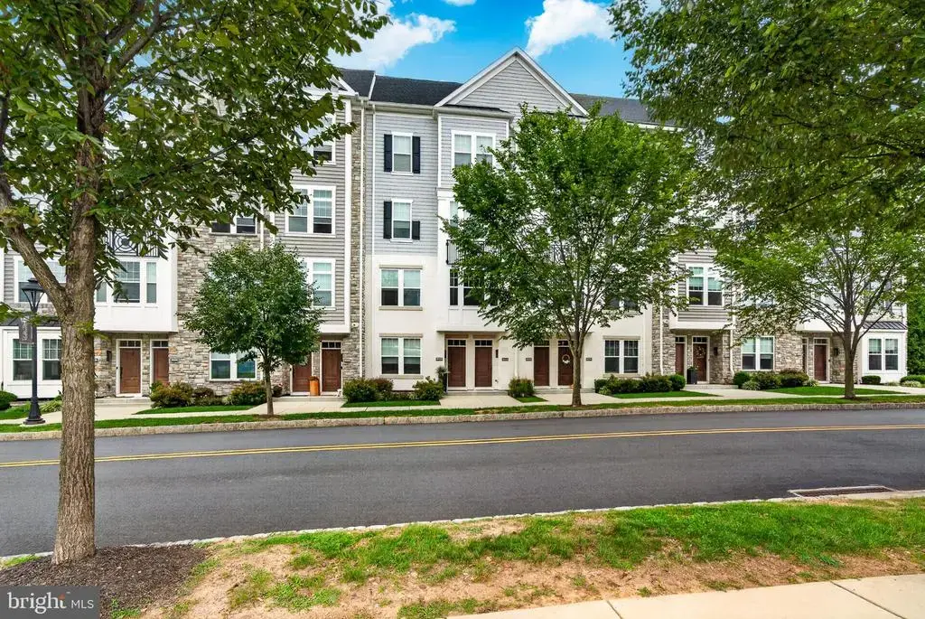 234 Charles Ellis Dr, NEWTOWN SQUARE