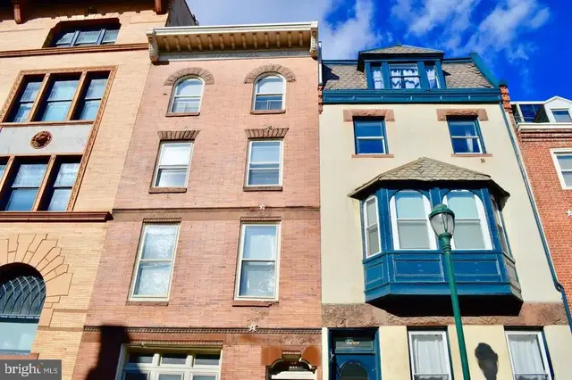 1211 Locust St #2f, Philadelphia