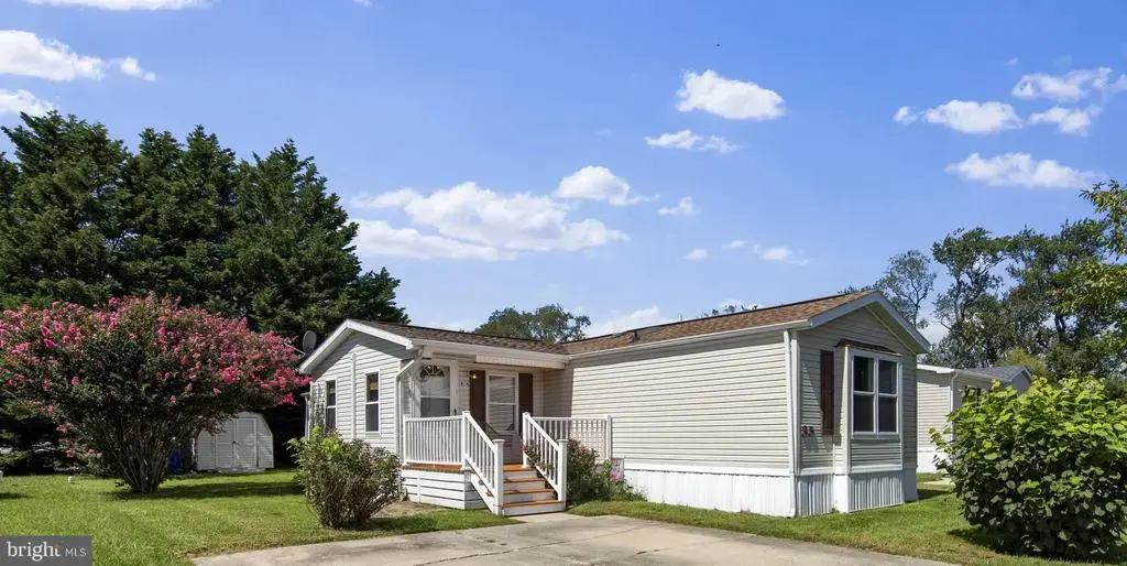 35 Nottingham Dr, LEWES