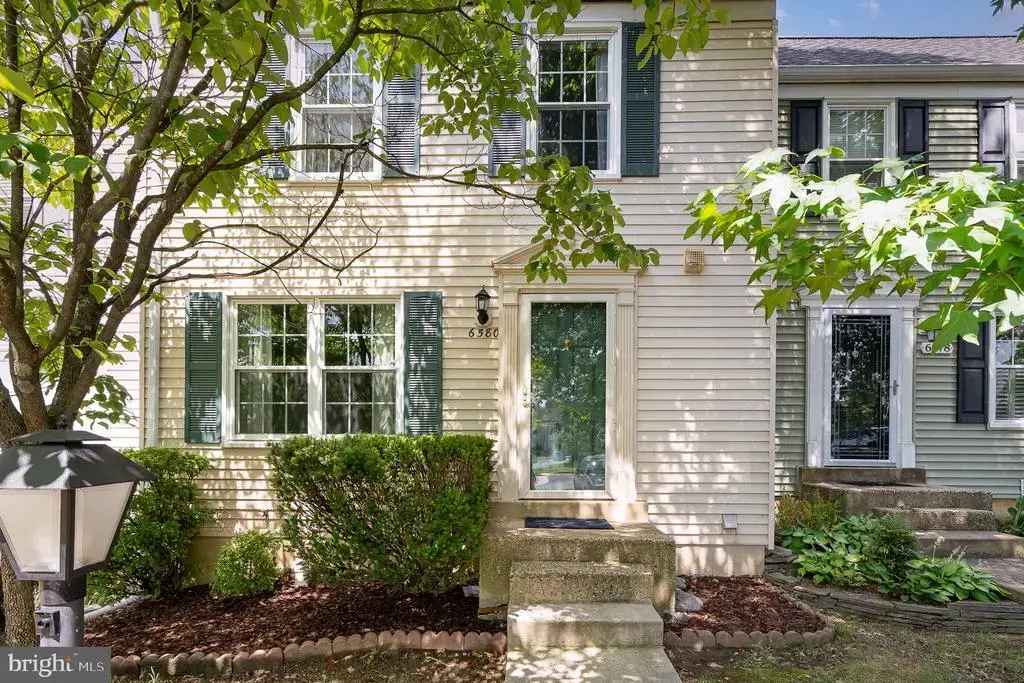 6580 Lochleigh Ct, ALEXANDRIA