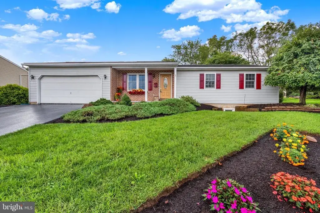 485 Howard Ave, EPHRATA