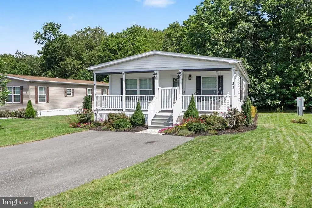 31 Meadowview Dr, NEW BLOOMFIELD