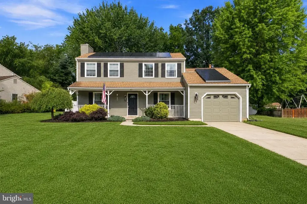 17 Sequoia Ct, VOORHEES