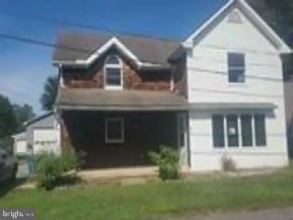61 West St, LEIPSIC