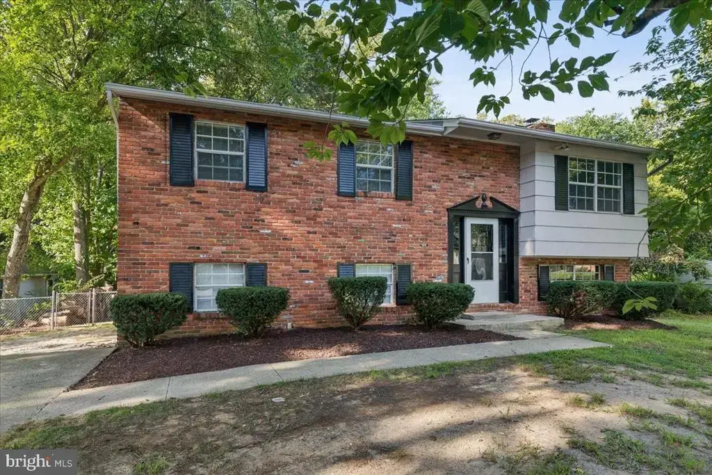911 Blue Ridge Dr, ANNAPOLIS