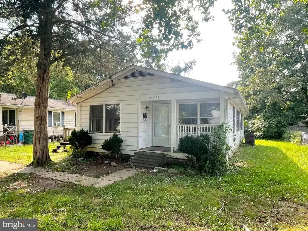 21349 Brighton Ave, LEXINGTON PARK